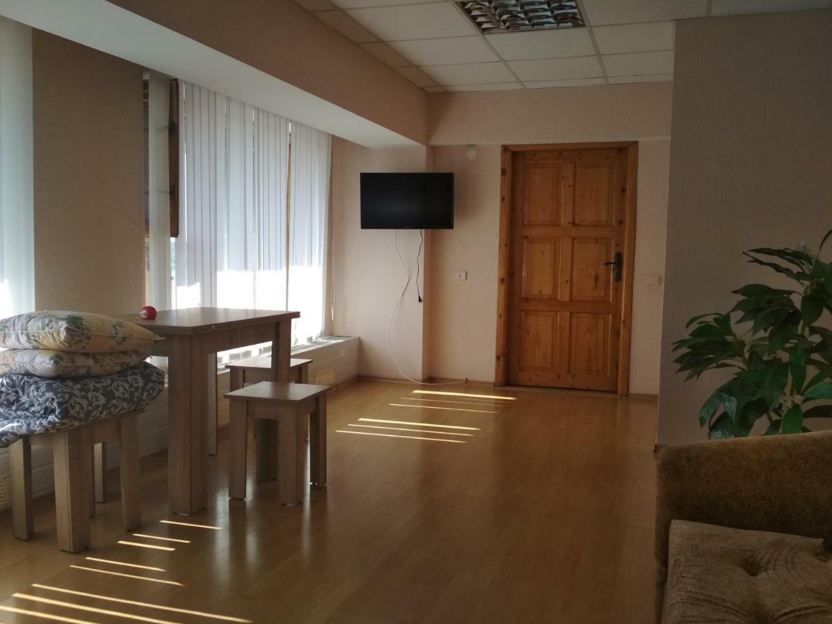 פולטבה Готель На Автовокзалі מראה חיצוני תמונה